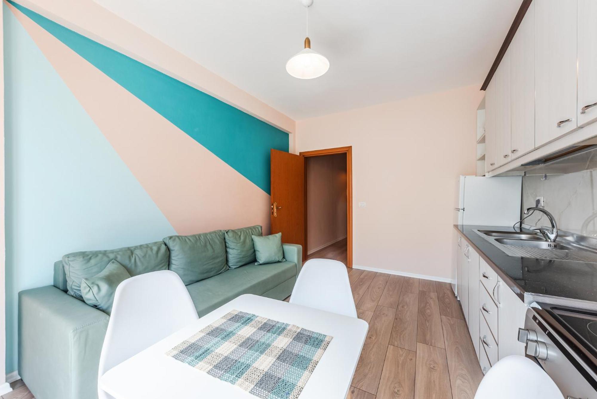 Sunny Central Apartment Дуррес Экстерьер фото